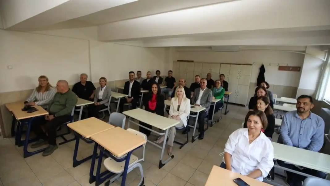 Antalya Anadolu Lisesi'nde Büyük Dönüşüm: Eğitim Devrimi Yapıldı! 5